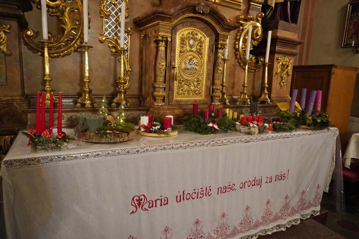 Vánoční stromek obce rozsvícen