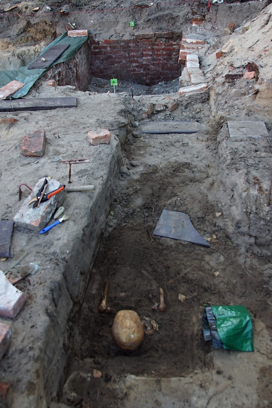 Archeologický průzkum hřbitova