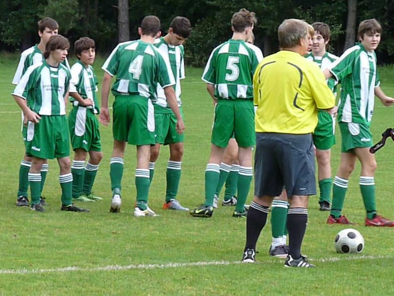      Dorost - Rožďalovice 3:8 (2:4) ze dne 29.8.2010