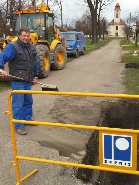 Výstavba vodovodu 18.3.2009