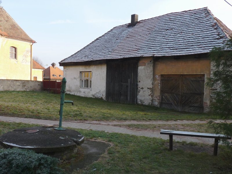 Bývalý domek hrobníka dne 26. 11. 2010