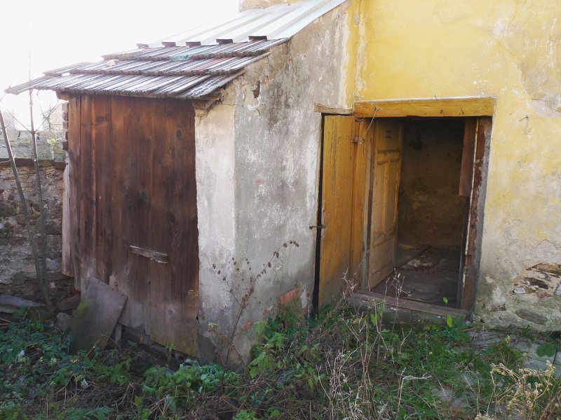 Bývalý domek hrobníka dne 26. 11. 2010