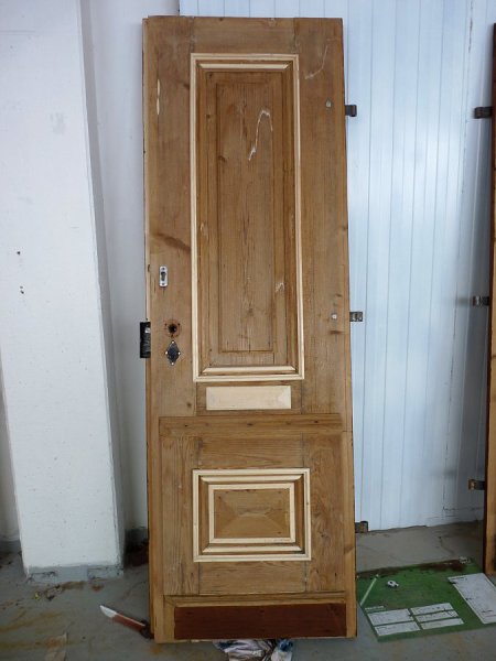 Rekonstrukce dvěří bývalé fary dne 15. 12. 2010