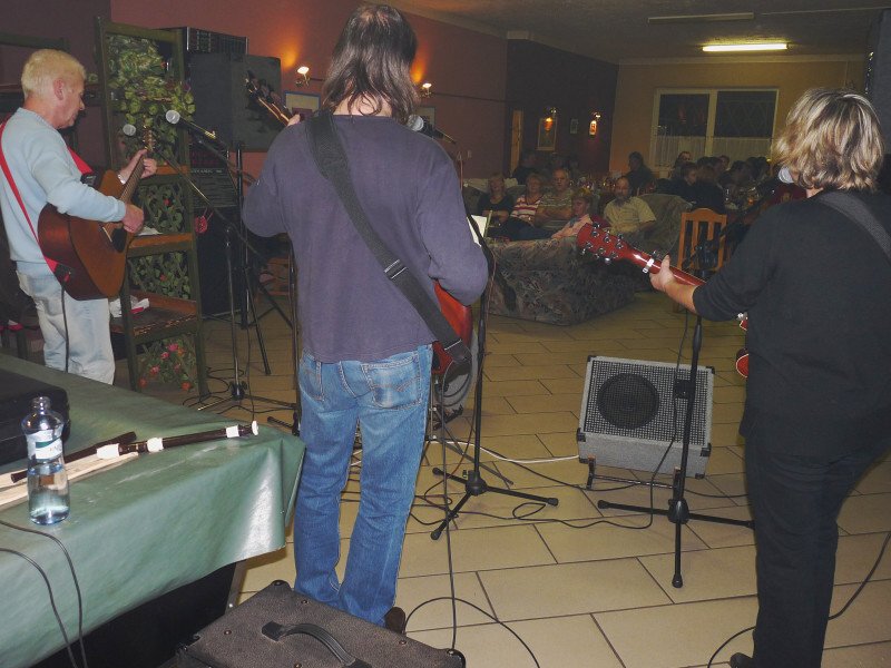 Country večer v Kostelní Lhotě Na Růžku dne 15.1.2011