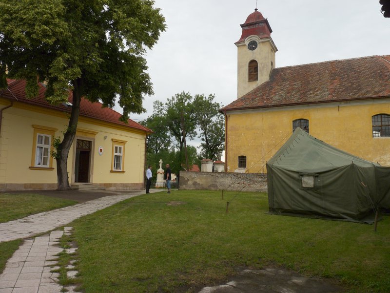 Otevření nové budovy OÚ Kostelní Lhota v opravené bývalé faře dne 18.6.2011