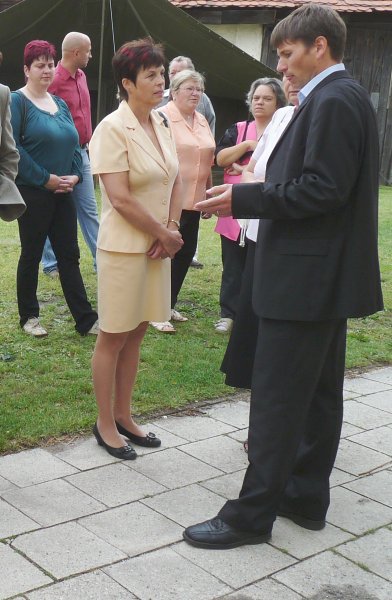 Otevření nové budovy OÚ Kostelní Lhota v opravené bývalé faře dne 18.6.2011