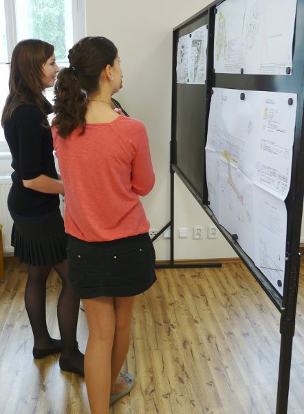 Otevření nové budovy OÚ Kostelní Lhota v opravené bývalé faře dne 18.6.2011