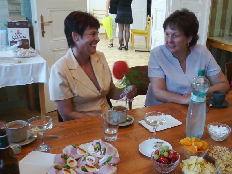 Otevření nové budovy OÚ Kostelní Lhota v opravené bývalé faře dne 18.6.2011