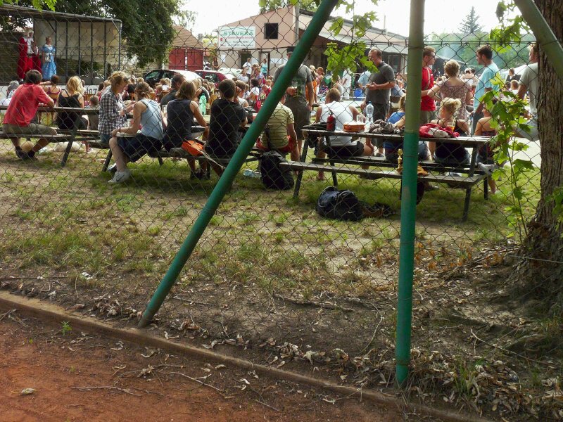      Oslavy 90 let sportu v Kostelní Lhotě dne 6.8.2011